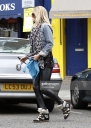 Sarah_Harding_is_pictured_at_a_local_pet_shop_in_Primrose_Hill_07_05_15_282029.jpg