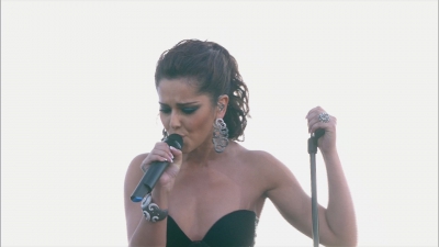 Cheryl_Tweedy___Gary_Barlow_-_Need_You_Now_28Diamond_Jubilee_Concert29_-_04_06_2012_28BBC_One_HD29_HD-002_mkv0202.jpg
