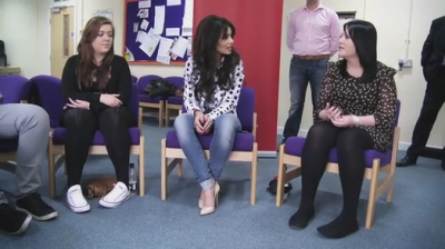 Cheryl_Cole_met_with_young_people_in_Newcastle_June_2012_mp40061.jpg