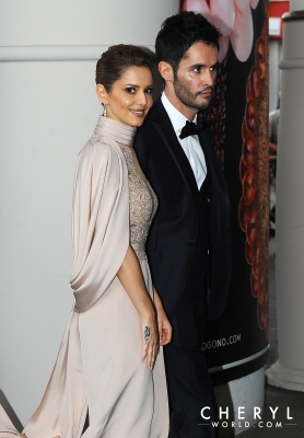 Arriving_Back_at_her_hotel_in_Cannes_15_05_15_281929.jpg