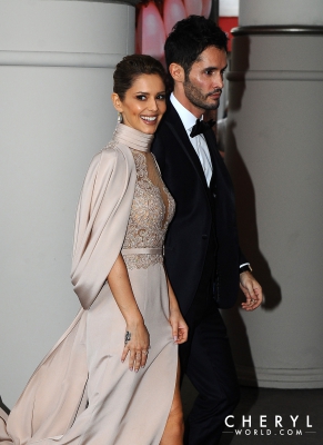 Arriving_Back_at_her_hotel_in_Cannes_15_05_15_282529.jpg