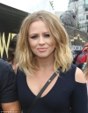 Имя файла=Kimberley_Walsh_shows_off_her_impressive_figure_in_black_jumpsuit_as_she_takes_to_the_stage_for_West_End_Live_performance_20_06_15_28429.jpg
Размер файла=118КБ
Размеры=634x805
Дата=Июнь 22, 2015 Kimberley_Walsh_shows_off_her_impressive_figure_in_black_jumpsuit_as_she_takes_to_the_stage_for_West_End_Live_performance_20_06_15_28429.jpg