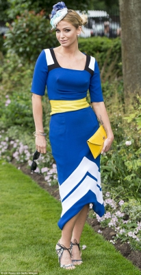 Sarah_Harding_Day_5_Of_The_2015_Royal_Ascot_20_06_15_281729.jpg