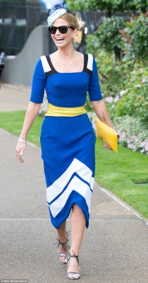 Sarah_Harding_at_Ascot_20_06_15_28329.jpg