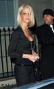 Sarah_Leaving_Cipriani_Restaurant_02_02_06_283029.jpg