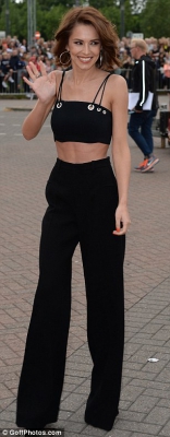 Arriving_at_the_X-Factor_Auditions2C_Manchester_08_07_15_2810129.jpg