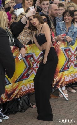Arriving_at_the_X-Factor_Auditions2C_Manchester_08_07_15_2817729.jpg