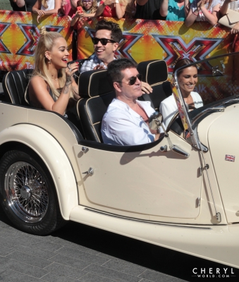 Arriving_at_the_X_Factor_Auditions_19_07_15_282229.jpg