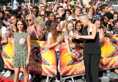 Arriving_at_the_X_Factor_Auditions_21_07_15_289429.jpg