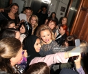 Kimberley_Walsh_leaving_the_Cadogan_Hall_in_Chelsea_after_her_performance_in_the_Sweet_Charity_musical_19_08_15_28429.jpg