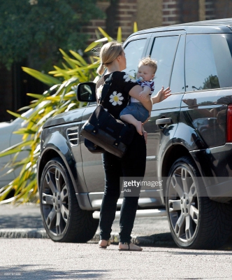 Kimberley_Walsh_Sighting_10_09_15_281829.jpg