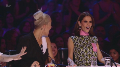 The_X_Factor_UK_S12E01_720p_HDTV_x264-FTP_mkv2603.jpg
