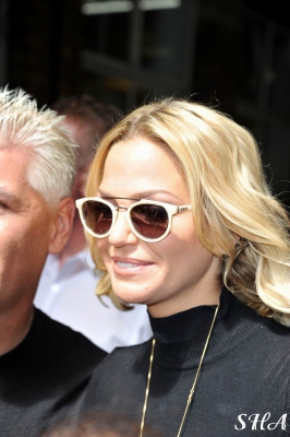 Sarah_Harding_-_ITV_03_08_15_28829.jpg