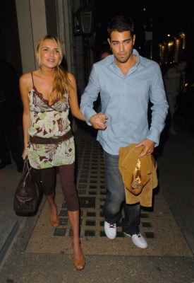 Nadine___Jesse_At_Nobu_Restaurant_29_08_06_281329.jpg