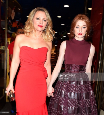 Kimberley_Walsh_leave_Hamley_s_toy_store_on_Regent_Street_05_11_15_28829.jpg