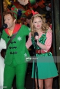 Имя файла=Kimberley_Walsh_with_the_Cast_Of__Elf__unveil_Hamleys_Christmas_windows_at_Hamleys_05_11_15_282729.jpg
Размер файла=410КБ
Размеры=695x1024
Дата=Нояб 08, 2015 Kimberley_Walsh_with_the_Cast_Of__Elf__unveil_Hamleys_Christmas_windows_at_Hamleys_05_11_15_282729.jpg