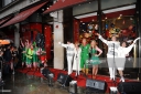 Имя файла=Kimberley_Walsh_with_the_Cast_Of__Elf__unveil_Hamleys_Christmas_windows_at_Hamleys_05_11_15_283529.jpg
Размер файла=488КБ
Размеры=1024x681
Дата=Нояб 08, 2015 Kimberley_Walsh_with_the_Cast_Of__Elf__unveil_Hamleys_Christmas_windows_at_Hamleys_05_11_15_283529.jpg