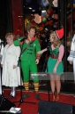 Kimberley_Walsh_with_the_Cast_Of__Elf__unveil_Hamleys_Christmas_windows_at_Hamleys_05_11_15_284029.jpg