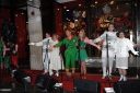 Kimberley_Walsh_with_the_Cast_Of__Elf__unveil_Hamleys_Christmas_windows_at_Hamleys_05_11_15_286229.jpg