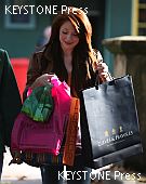Nicola_Roberts_shopping_19_10_06_283429.jpg