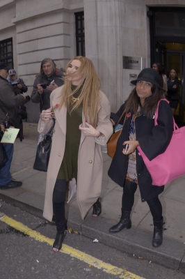 Nadine_Coyle_Seen_outside_BBC_Radio_2_studios_in_London_29_10_15_281629.jpg