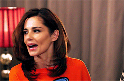 tumblr_nx5jrjNtYp1so63s4o8_r1_250.gif