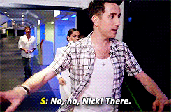 tumblr_nvm8zkQRhb1so63s4o2_250.gif