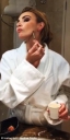 Имя файла=Nadine_Coyle_pokes_fun_at_make-up_mishap_with_funny_tutorial_24_11_15_28329.jpg
Размер файла=32КБ
Размеры=306x605
Дата=Нояб 25, 2015 Nadine_Coyle_pokes_fun_at_make-up_mishap_with_funny_tutorial_24_11_15_28329.jpg