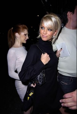 Girls_Aloud_4th_Anniversary_Party_At_Mahiki_Club_06_12_06_2818929.jpg