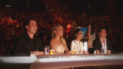 The_X_Factor_UK_S12E21_720p_HDTV_x264-FTP_mkv2941.jpg