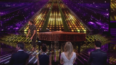 The_X_Factor_UK_S12E22_720p_HDTV_x264-FTP_mkv1078.jpg