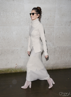 Leaving_BBC_Radio_1_24_11_15_285429.jpg