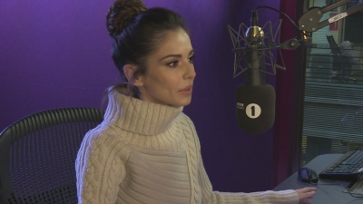 Cheryl_and_her_groups_on_the_Radio_1_Breakfast_Show_mp40085.jpg