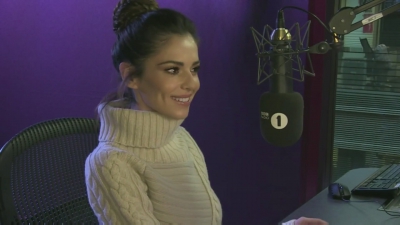 Cheryl_on_BBC_Radio_1_Breakfast_Show_with_Nick_Grimshaw___24_11_2015_mp40028.jpg