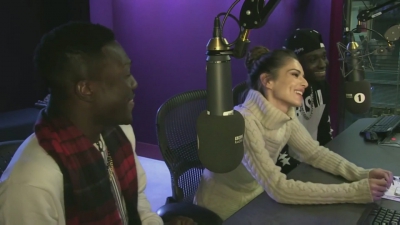 Cheryl_on_BBC_Radio_1_Breakfast_Show_with_Nick_Grimshaw___24_11_2015_mp40337.jpg