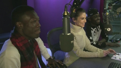 Cheryl_on_BBC_Radio_1_Breakfast_Show_with_Nick_Grimshaw___24_11_2015_mp40460.jpg