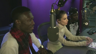 Cheryl_on_BBC_Radio_1_Breakfast_Show_with_Nick_Grimshaw___24_11_2015_mp40538.jpg