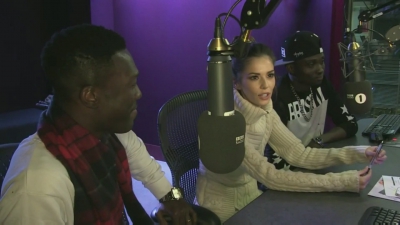 Cheryl_on_BBC_Radio_1_Breakfast_Show_with_Nick_Grimshaw___24_11_2015_mp40546.jpg