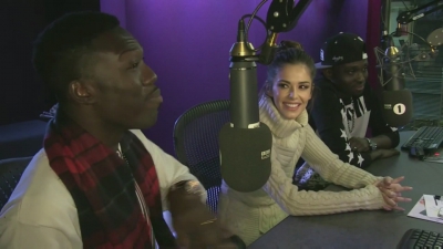 Cheryl_on_BBC_Radio_1_Breakfast_Show_with_Nick_Grimshaw___24_11_2015_mp40581.jpg