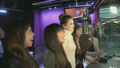 Cheryl_on_BBC_Radio_1_Breakfast_Show_with_Nick_Grimshaw___24_11_2015_mp40787.jpg