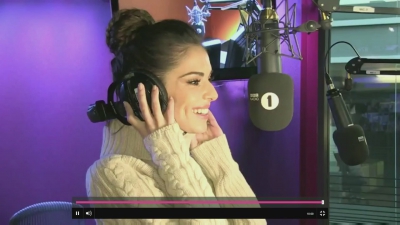 Cheryl_on_BBC_Radio_1_Breakfast_Show_with_Nick_Grimshaw___24_11_2015_mp40947.jpg