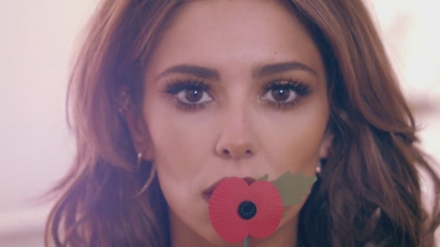 Remembering_the_Fallen_with_a__TwoMinuteSilence_mp40020.jpg
