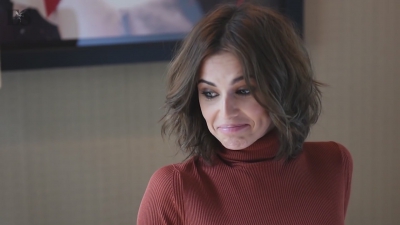 X_Factor_s_Cheryl_looks_amazing_in_ES_Magazine_shoot_-_behind_the_scenes_mp40059.jpg