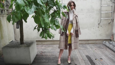 X_Factor_s_Cheryl_looks_amazing_in_ES_Magazine_shoot_-_behind_the_scenes_mp40095.jpg