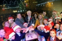 Имя файла=St_Helens_Christmas_lights_switch_on_17_11_15_28229.jpg
Размер файла=72КБ
Размеры=599x398
Дата=Дек 01, 2015 St_Helens_Christmas_lights_switch_on_17_11_15_28229.jpg
