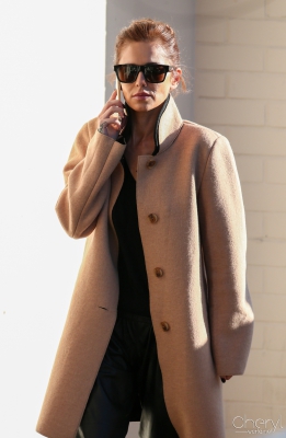 Arriving_at_Fountain_Studios_04_12_15_281629.jpg