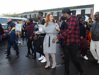 Reggie_and_Bollie_s_Homecoming_in_Farnborough_08_12_15_2812829.jpg