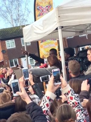 Reggie_and_Bollie_s_Homecoming_in_Farnborough_08_12_15_284329.jpg