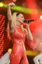 Sarah_Harding_-_Manchester_Pride_29_08_15_2827229.jpg