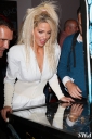 Имя файла=Sarah_Harding_-_Walkers_crisp_launch_03_09_15_2813029.jpg
Размер файла=461КБ
Размеры=1400x2100
Дата=Дек 13, 2015 Sarah_Harding_-_Walkers_crisp_launch_03_09_15_2813029.jpg